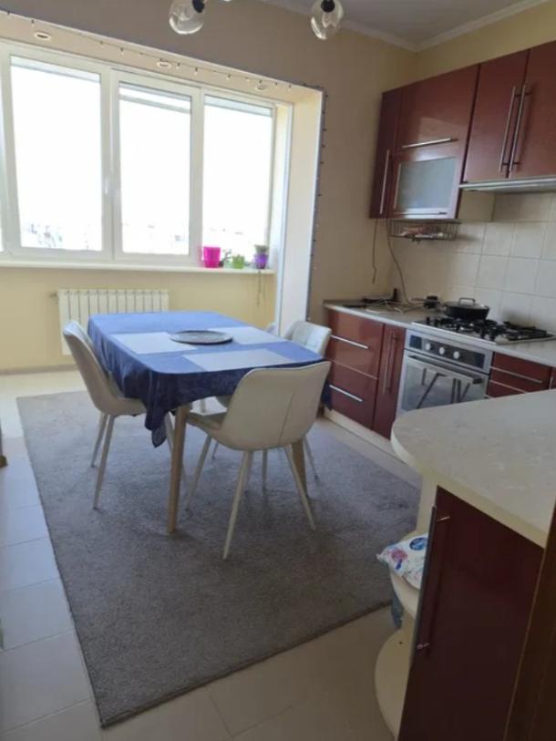 Купить квартира, Чугуев, Авиатор мкр, Харьковская область