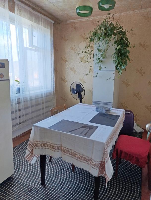 Квартира, 3-кімн., Кочеток, Чугуевский район