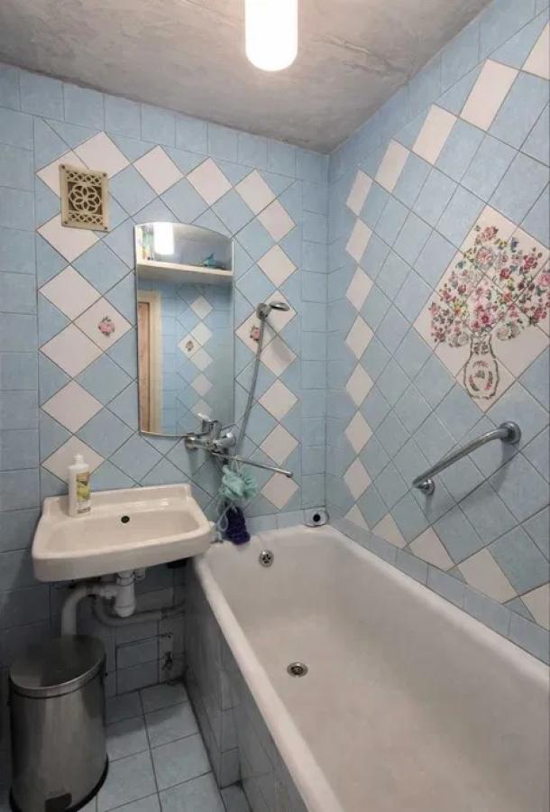 Квартира, 3-кімн., Харьков, Новые Дома, Льва Ландау пр.