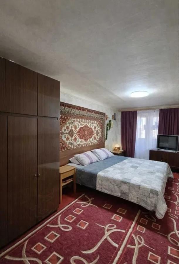 Квартира, 3-кімн., Харьков, Новые Дома, Льва Ландау пр.