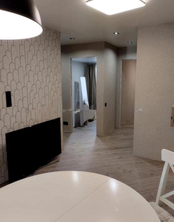 Квартира, 3-кімн., Харьков, Павлово Поле, Деревянко