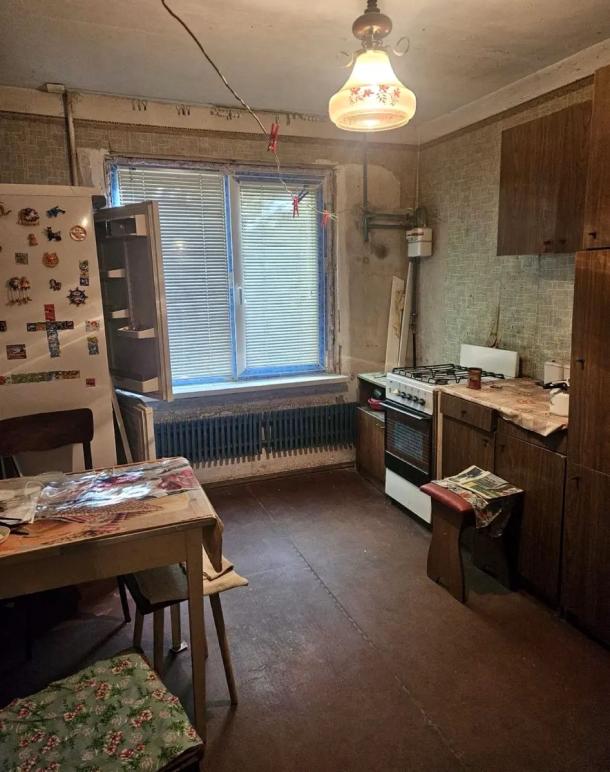 Квартира, 2-кімн., Харьков, Песочин, Подлесная