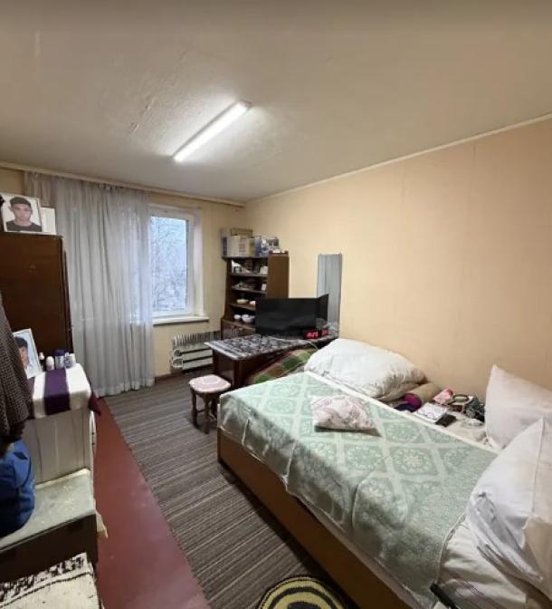 Квартира, 3-кімн., Харьков, 520м/р, Академика Павлова