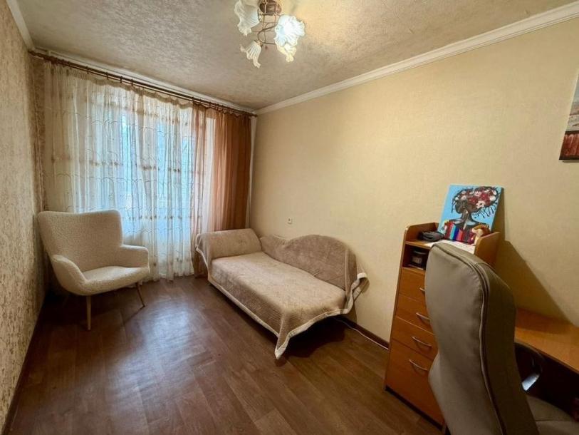 Квартира, 3-кімн., Харьков, Сосновая горка, Европейская (Новгородская)