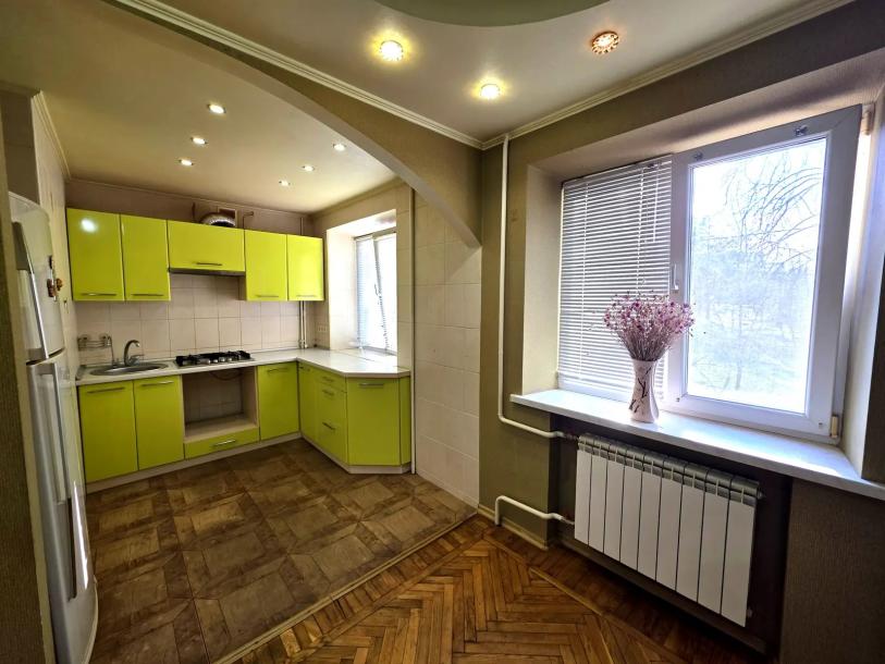 Квартира, 3-кімн., Харьков, 603м/р, Познанская