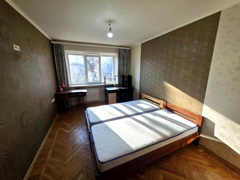 Квартира, 3-кімн., Харьков, 603м/р, Познанская