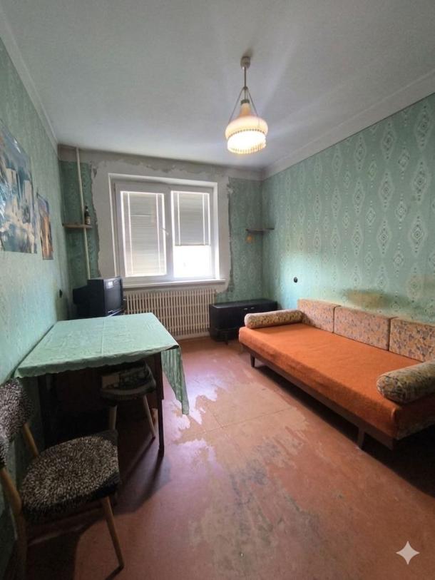 Квартира, 2-кімн., Харьков, 606м/р, Светлая