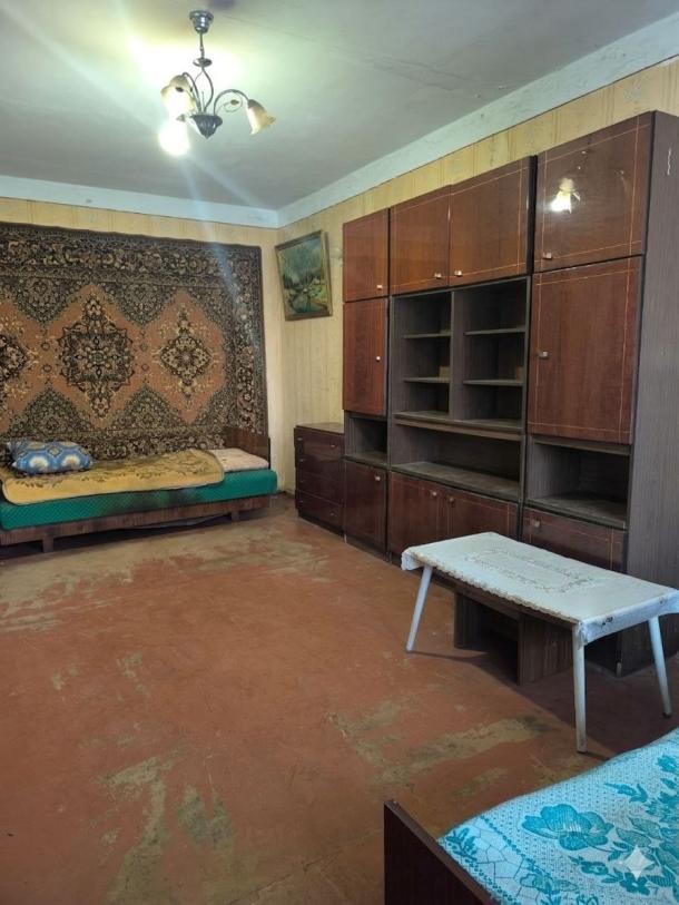 Квартира, 2-кімн., Харьков, 606м/р, Светлая