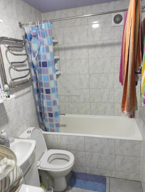 Квартира, 3-кімн., Харьков, Одесская, Матросова