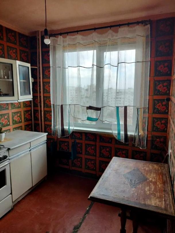 Квартира, 3-кімн., Харьков, 625м/р, Амосова