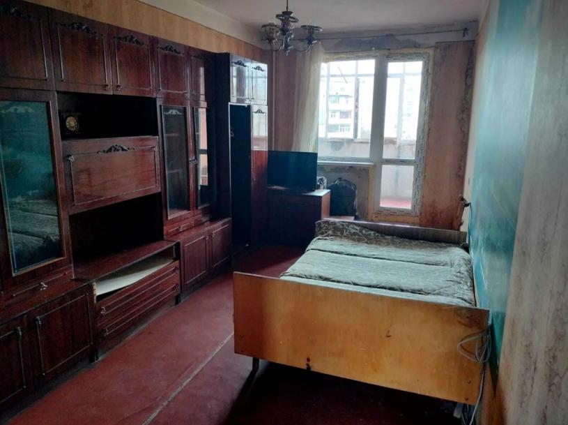 Квартира, 3-кімн., Харьков, 625м/р, Амосова