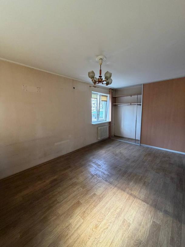 Квартира, 1-кімн., Харьков, ХТЗ, Индустриальный просп. (Фрунзе проспект)