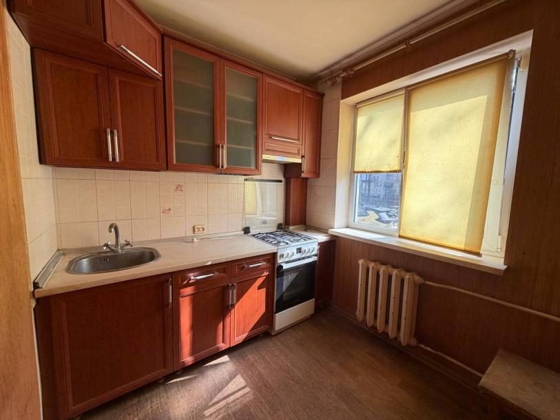 Квартира, 1-кімн., Харьков, ХТЗ, Индустриальный просп. (Фрунзе проспект)