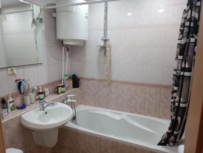 Квартира, 2-кімн., Харьков, Новые Дома, Василия Мельникова