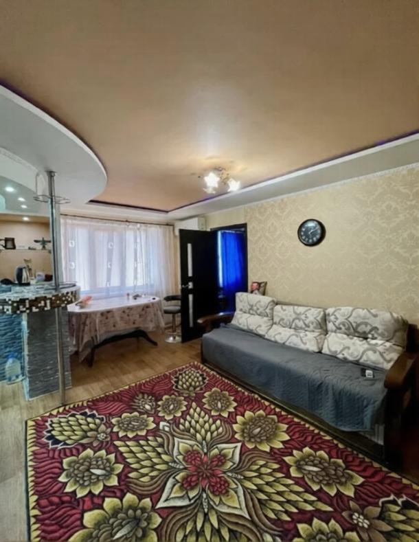 Квартира, 3-кімн., Харьков, Жуковского поселок, Юрия Кондратюка пер. (Ивана Кулика в-зд)