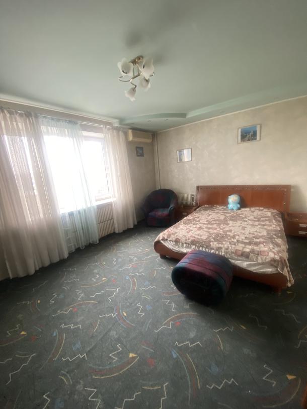 Квартира, 2-кімн., Харьков, Защитников Украины метро, Защитников Украины пл. (Восстания пл.)