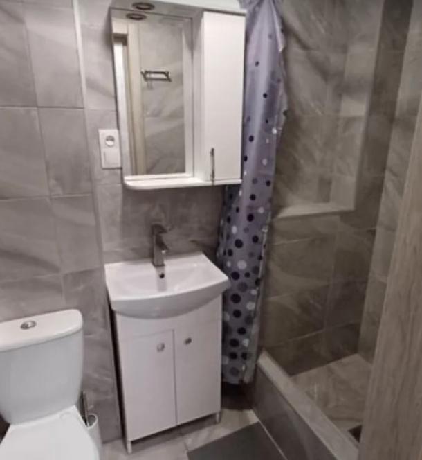 Гостинка, Харьков, Защитников Украины метро, Богдана Хмельницкого