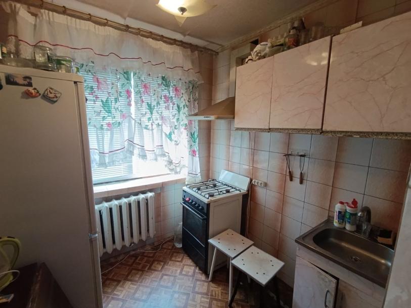 Квартира, 2-кімн., Харьков, 606м/р, Светлая