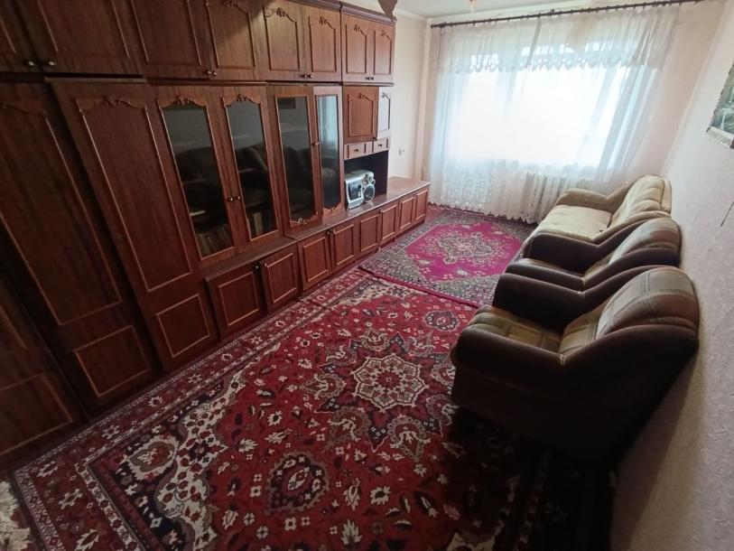 Квартира, 2-кімн., Харьков, 606м/р, Светлая