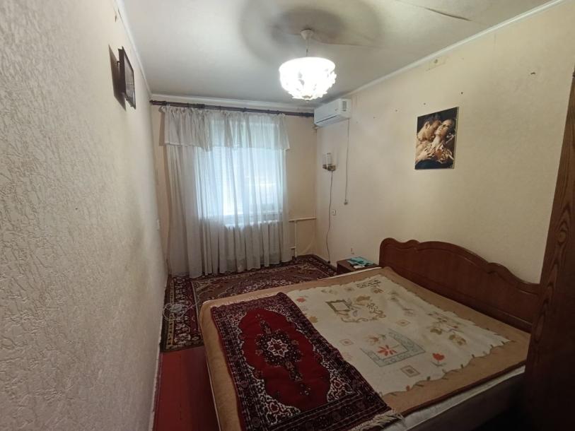 Квартира, 2-кімн., Харьков, 606м/р, Светлая