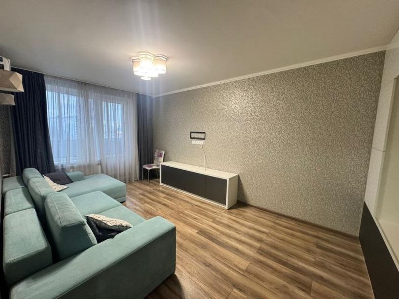 Квартира, 2-кімн., Харьков, 603м/р, Юбилейный пр. (50 лет ВЛКСМ пр.)