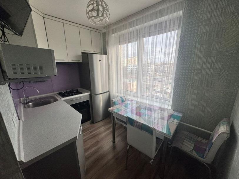 Квартира, 2-кімн., Харьков, 603м/р, Юбилейный пр. (50 лет ВЛКСМ пр.)