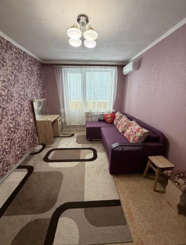 Квартира, 1-кімн., Харьков, 605м/р, Тракторостроителей просп.