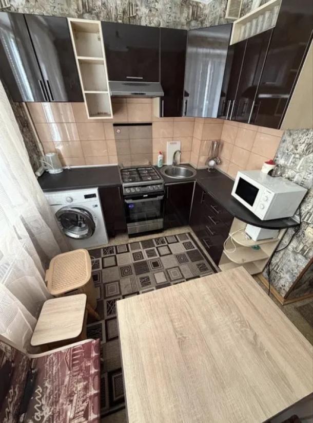 Квартира, 1-кімн., Харьков, 605м/р, Тракторостроителей просп.