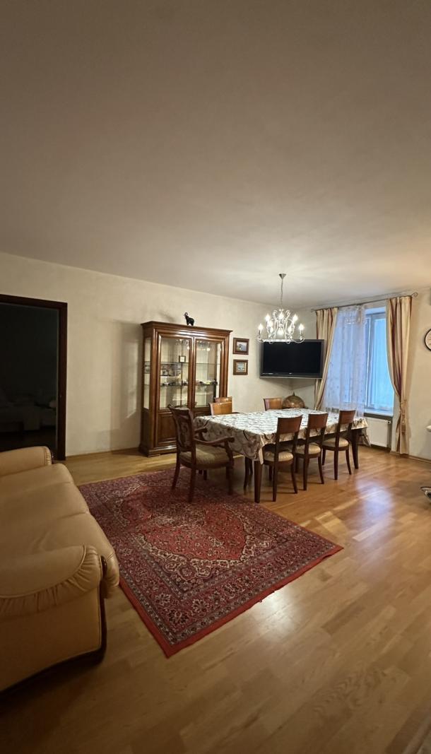 Квартира, 4-кімн., Харьков, Центр, Университетская