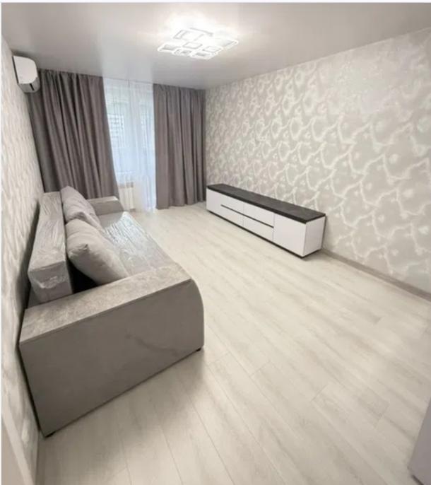 Квартира, 2-кімн., Харьков, Алексеевка, Людвига Свободы пр.