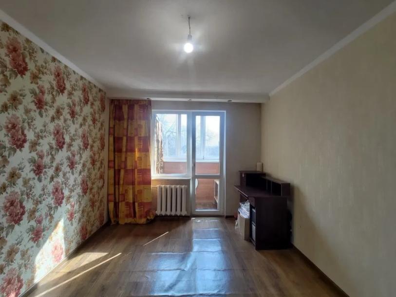 Квартира, 3-кімн., Харьков, Восточный, Мира