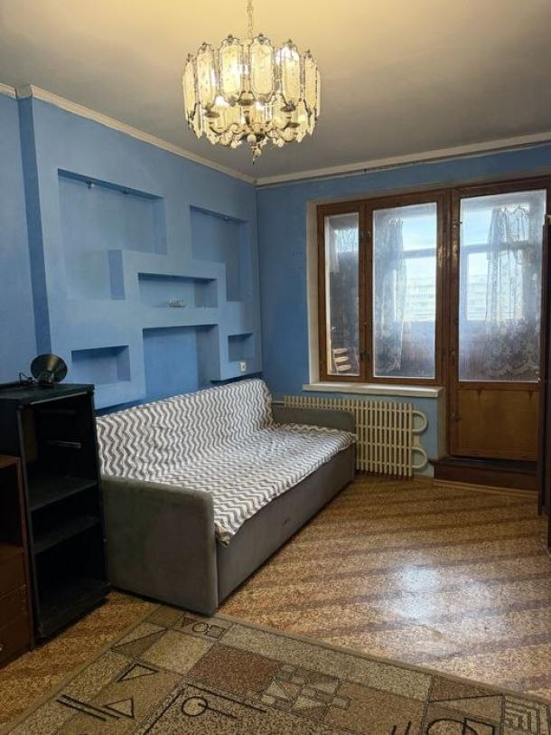 Квартира, 3-кімн., Харьков, 522м/р, Валентиновская