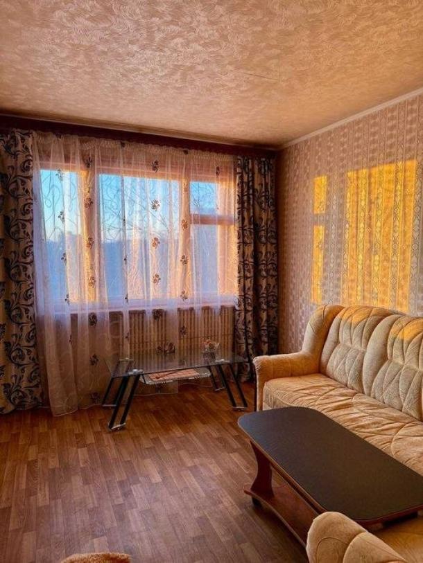 Квартира, 3-кімн., Харьков, Алексеевка, Победы пр.