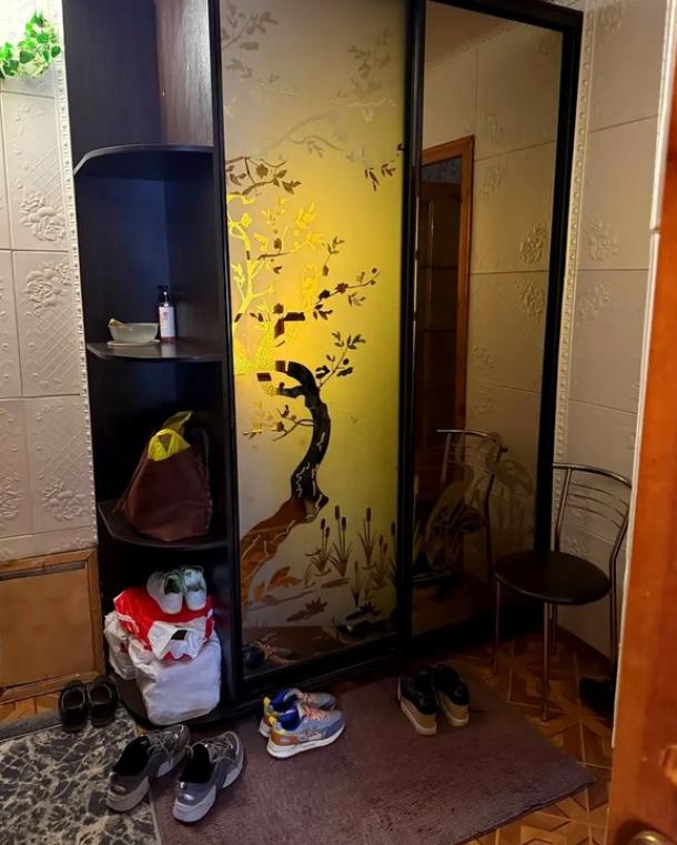 Квартира, 3-кімн., Харьков, ХТЗ, Северина Потоцкого пер. (17 Партсъезда пер.)