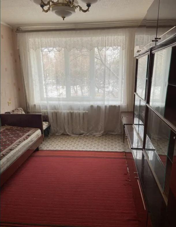 Квартира, 3-кімн., Чугуев, Чугуевский район, Парковая