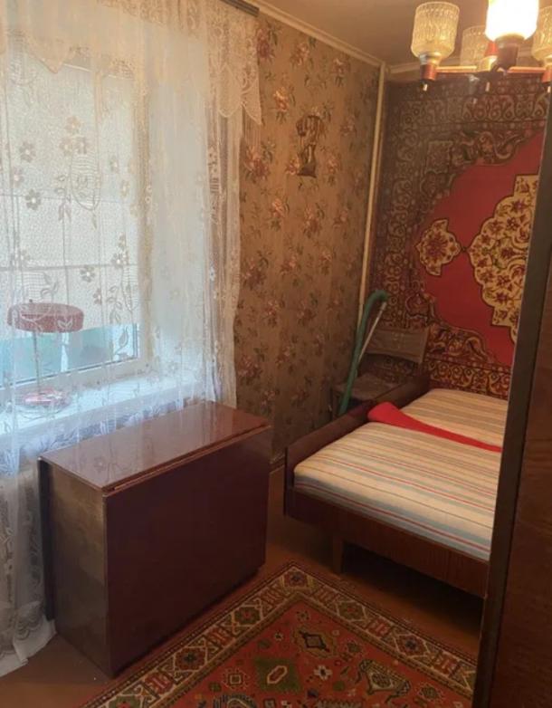 Квартира, 3-кімн., Чугуев, Чугуевский район, Парковая