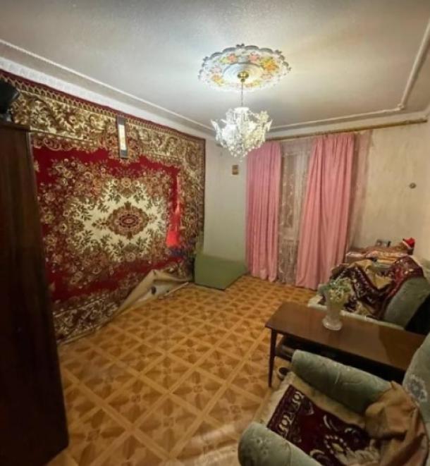 Квартира, 3-кімн., Харьков, 533м/р, Тракторостроителей просп.