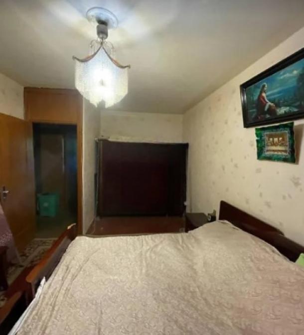 Квартира, 3-кімн., Харьков, 533м/р, Тракторостроителей просп.