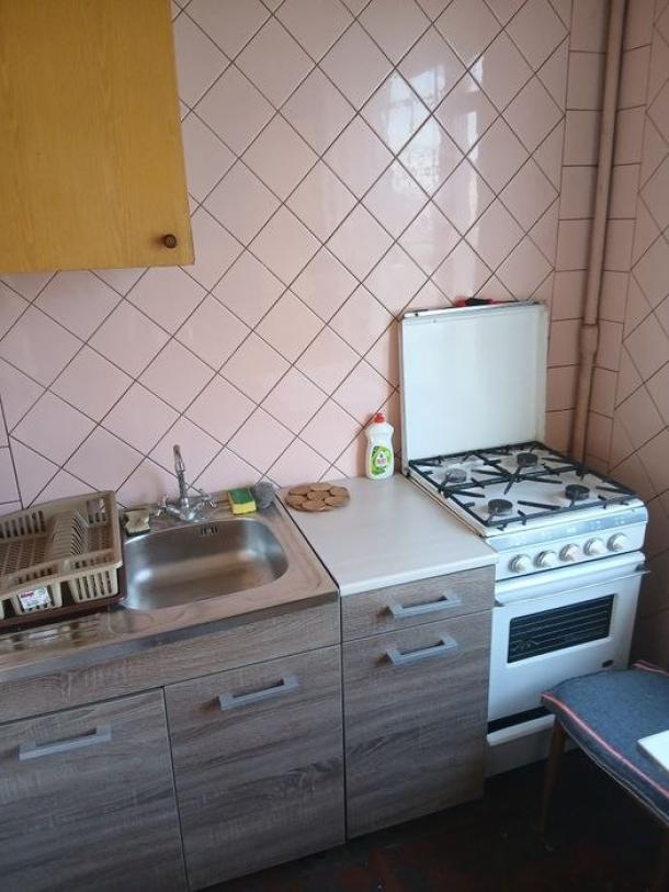 Квартира, 3-кімн., Харьков, Спортивная метро, Георгия Тарасенко (Плехановская)