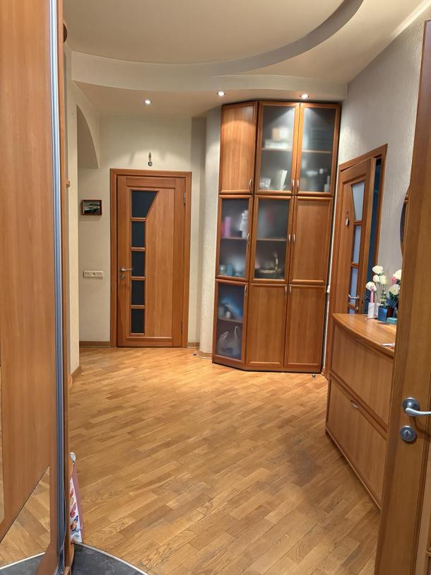 Квартира, 3-кімн., Харьков, Нагорный, Максимилиановская (Ольминского)