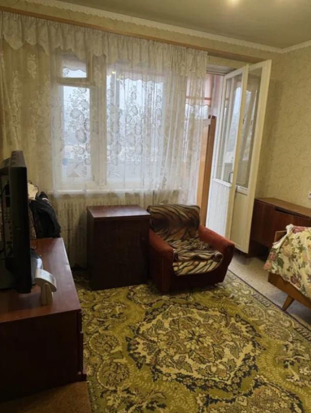 Квартира, 2-кімн., Харьков, 524м/р, Непокоренных (Героев Труда)