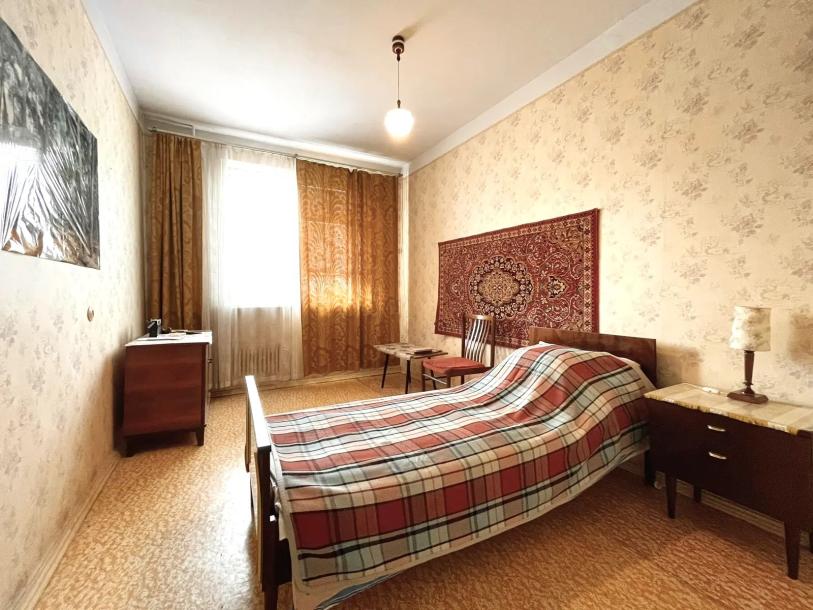 Квартира, 3-кімн., Харьков, 604м/р, Руслана Плоходько (Эйдемана)