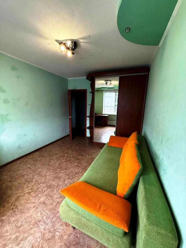 Квартира, 3-кімн., Харьков, 605м/р, Гвардейцев Широнинцев