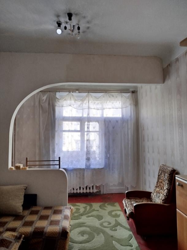 Квартира, 3-кімн., Харьков, ХТЗ, Мира