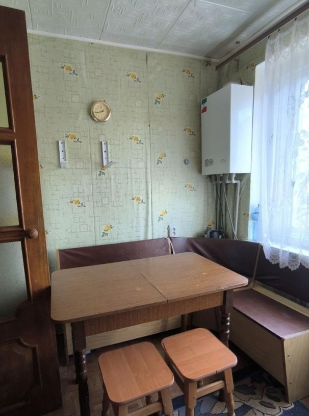 Квартира, 2-кімн., Дергачи, Харьковский район, Садовая (Чубаря, Советская, Свердлова)