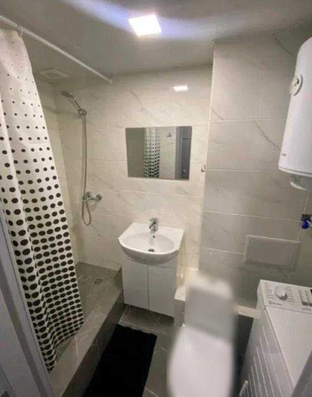 Гостинка, Харьков, Старая Салтовка, Салтовское шоссе