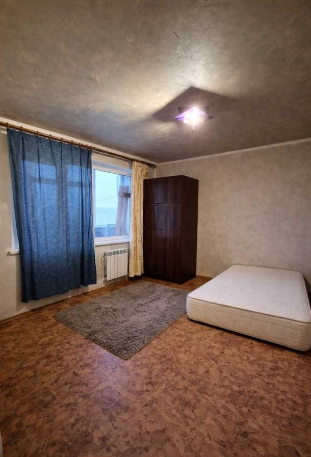 Квартира, 3-кімн., Харьков, Алексеевка, Людвига Свободы пр.