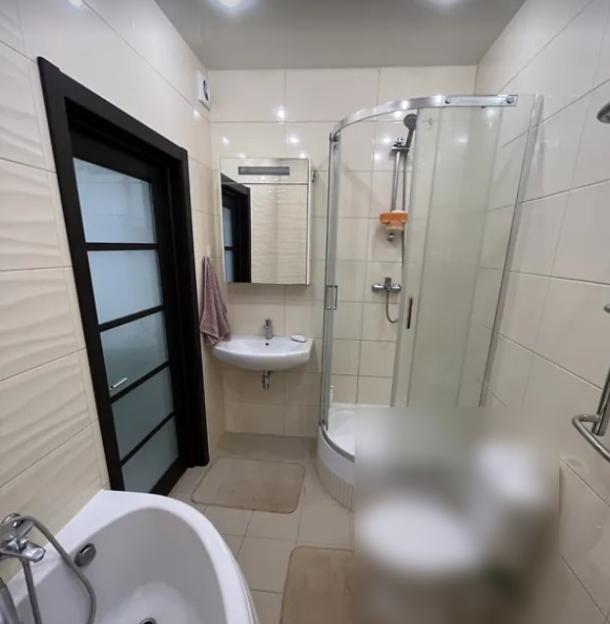 Квартира, 2-кімн., Харьков, Павлово Поле, Станислава Парталы (Балакирева)