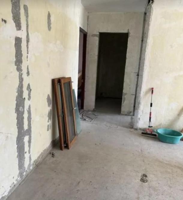 Квартира, 3-кімн., Харьков, 533м/р, Тракторостроителей просп.