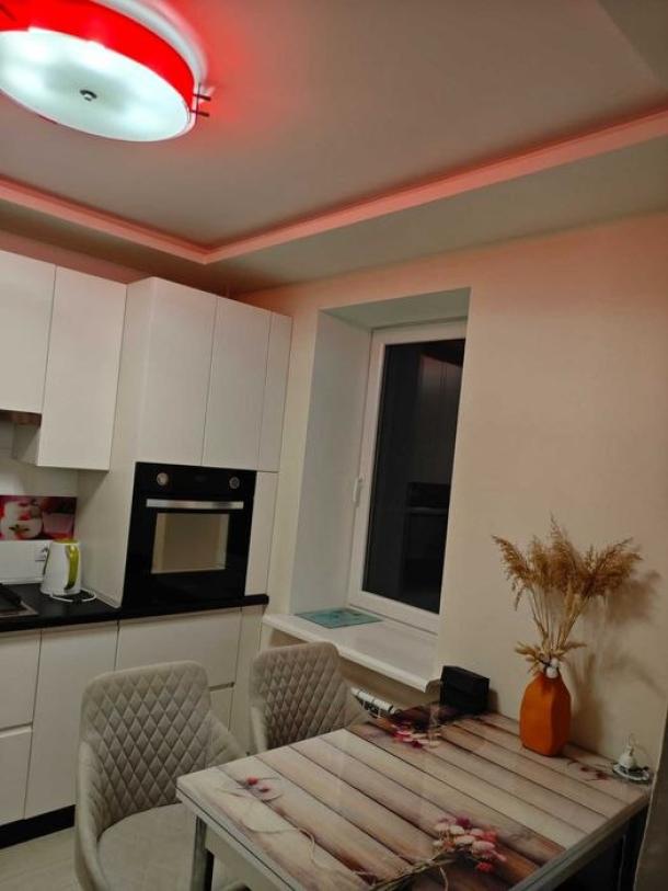 Квартира, 2-кімн., Харьков, Холодная Гора, Добролюбова